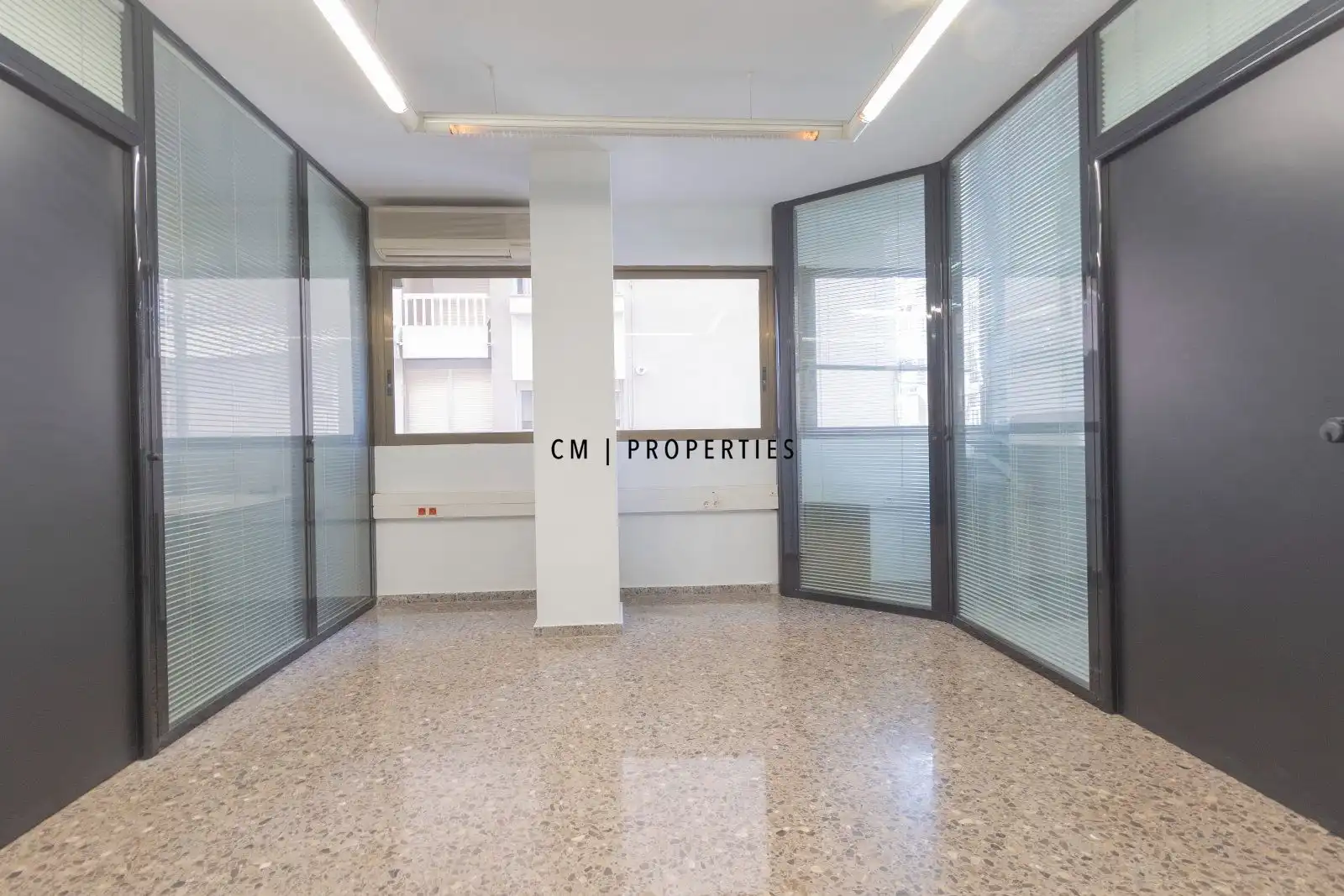 Oficina en venda en Sagunto / Sagunt amb Aire condicionat i Calefacció