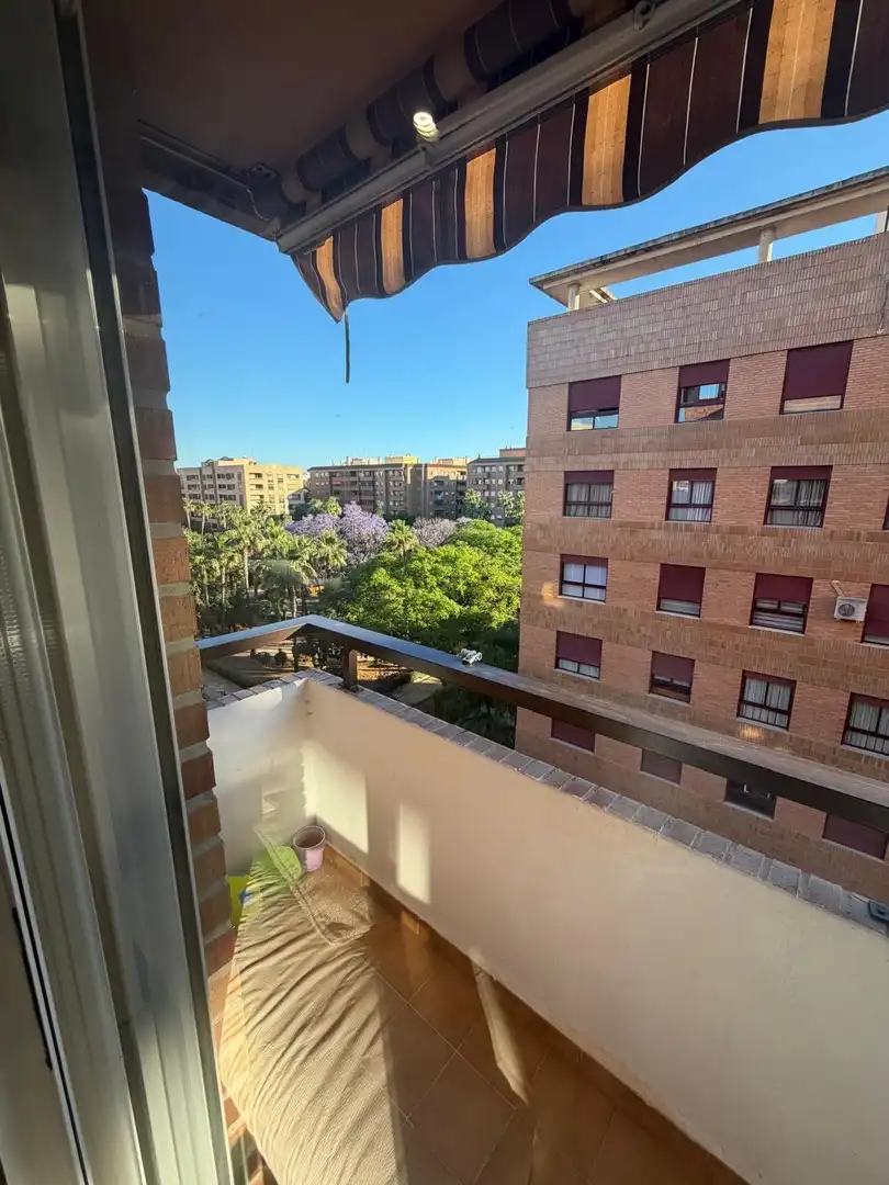 Vista exterior de Piso en venta en Torrent con Aire acondicionado, Calefacción y Terraza