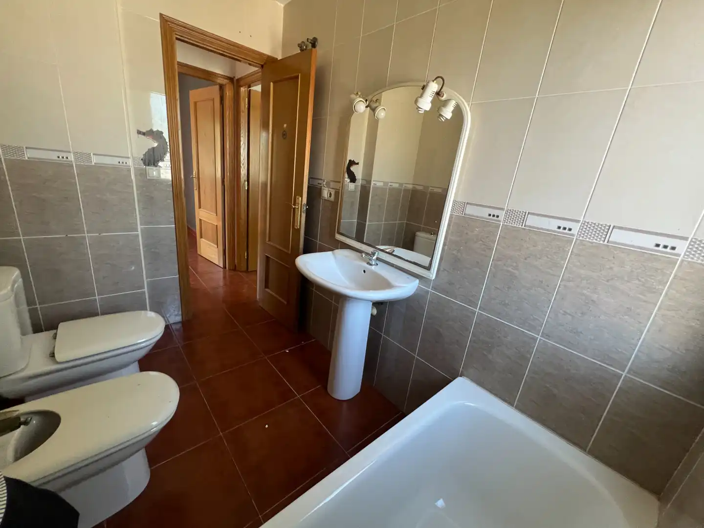 Bany de Casa o xalet en venda en Montroi / Montroy amb Jardí privat, Terrassa i Traster