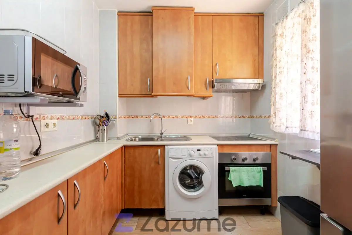 Cocina de Piso de alquiler en Alcalá de Henares con Aire acondicionado, Parquet y Terraza