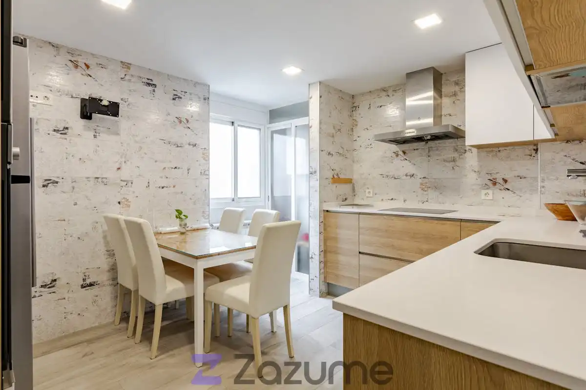 Küche von Wohnung zur Miete in Madrid mit Klimaanlage, Heizung und Terrasse