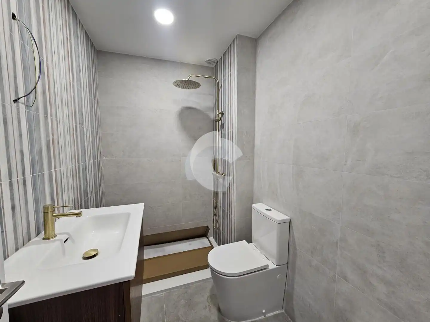 Bathroom of Flat for sale in Vigo   with Heating and Balcony