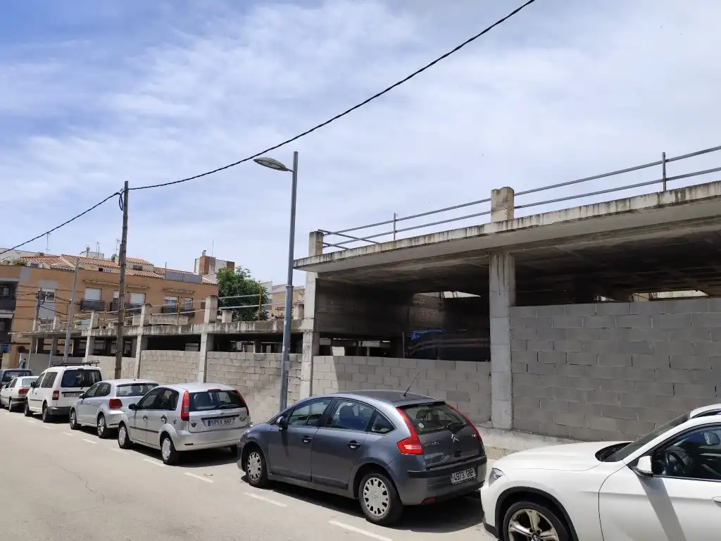 Others for sale in Calle Marti Franquesa, imagen 4