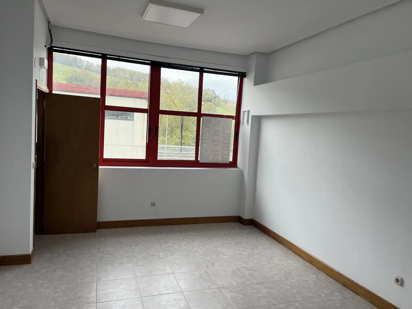 Bureau à louer à Irura, imagen 11