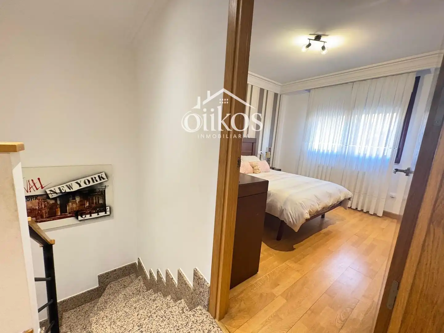 Habitación de Casa adosada en venta en Salamanca con Calefacción y Balcón