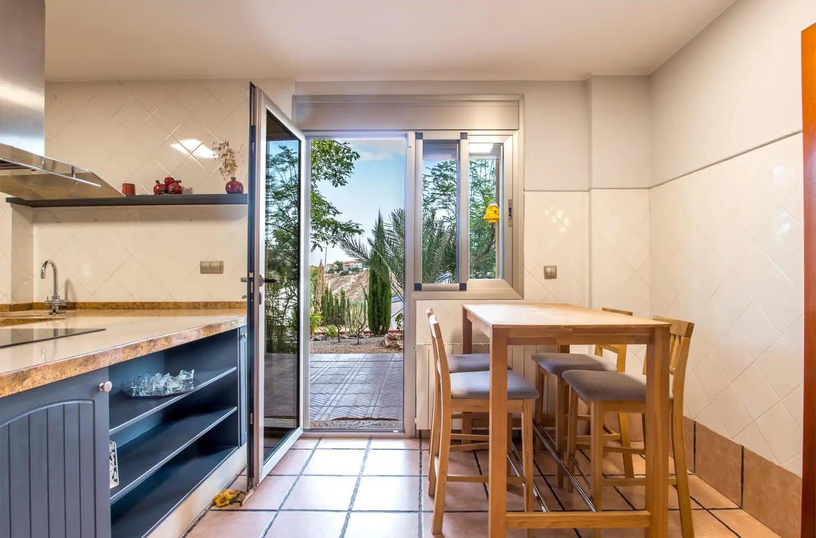 Chalet con piscina en venta en Calle LOS CEDROS (CHORRICO) 105, imagen 25