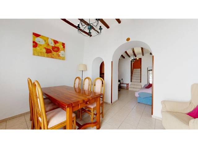 Casa-chalet en Venta en Benimantell