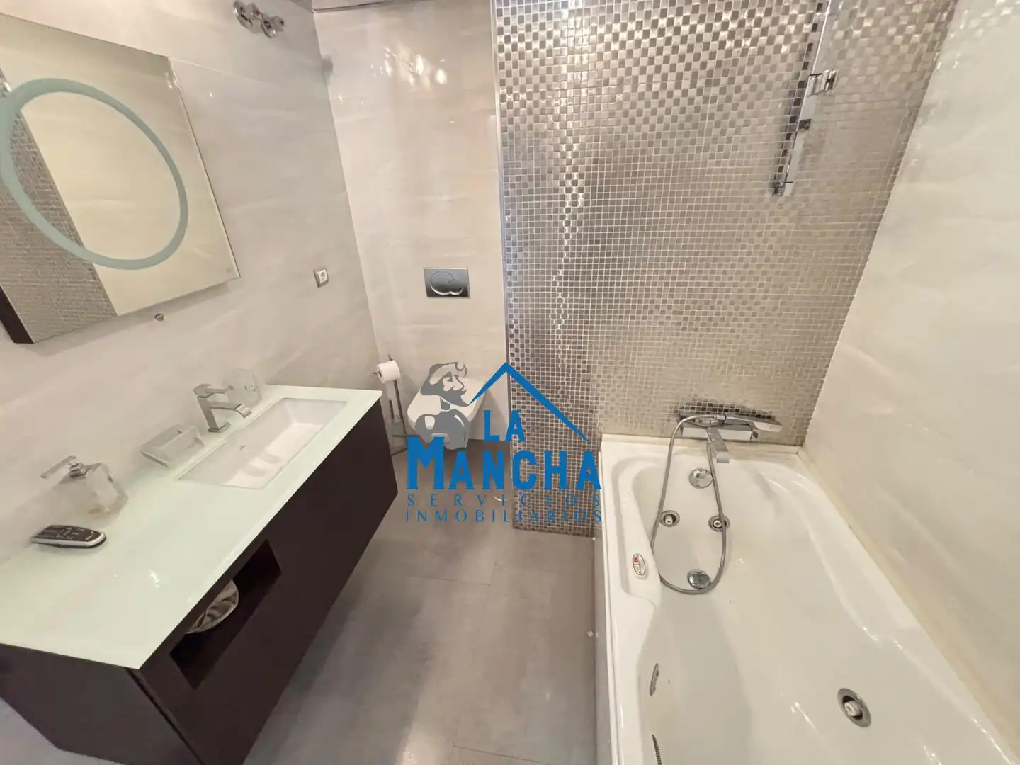 Baño de Piso en venta en Carretas - Pajarita