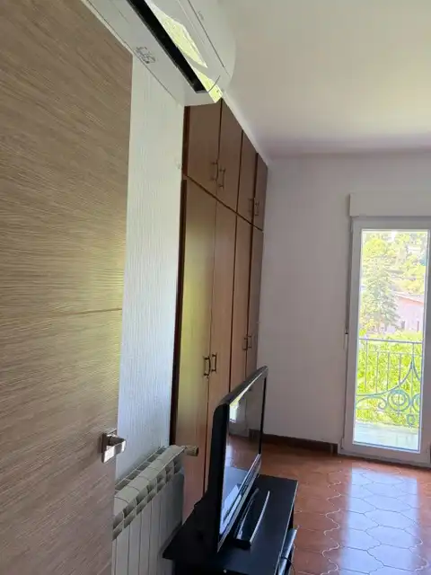 Schlafzimmer von Haus oder Chalet zum Verkauf in Els Hostalets de Pierola mit Klimaanlage, Heizung und Privatgarten