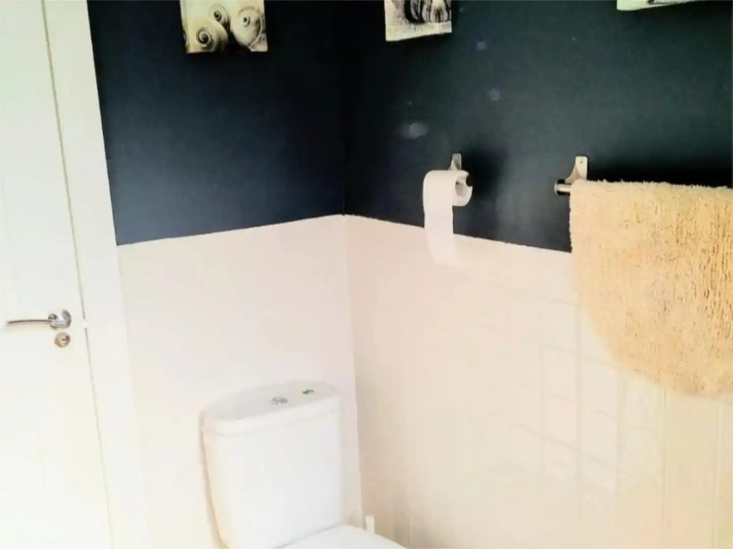 Badezimmer von Wohnung zur Miete in  Zaragoza Capital mit Klimaanlage und Balkon