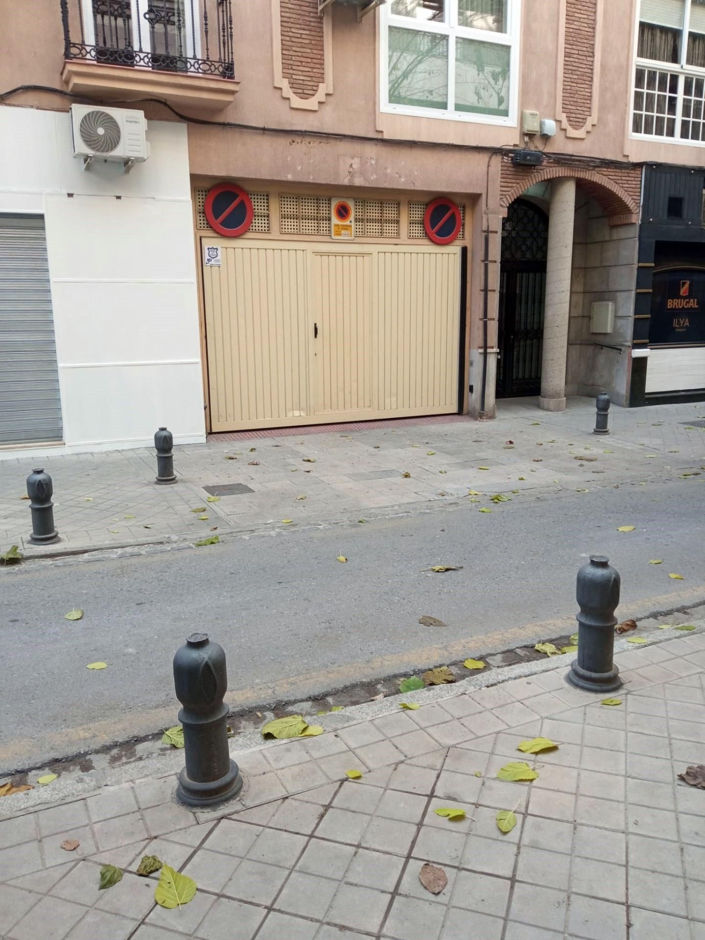Parking of Garage to rent in  Granada Capital