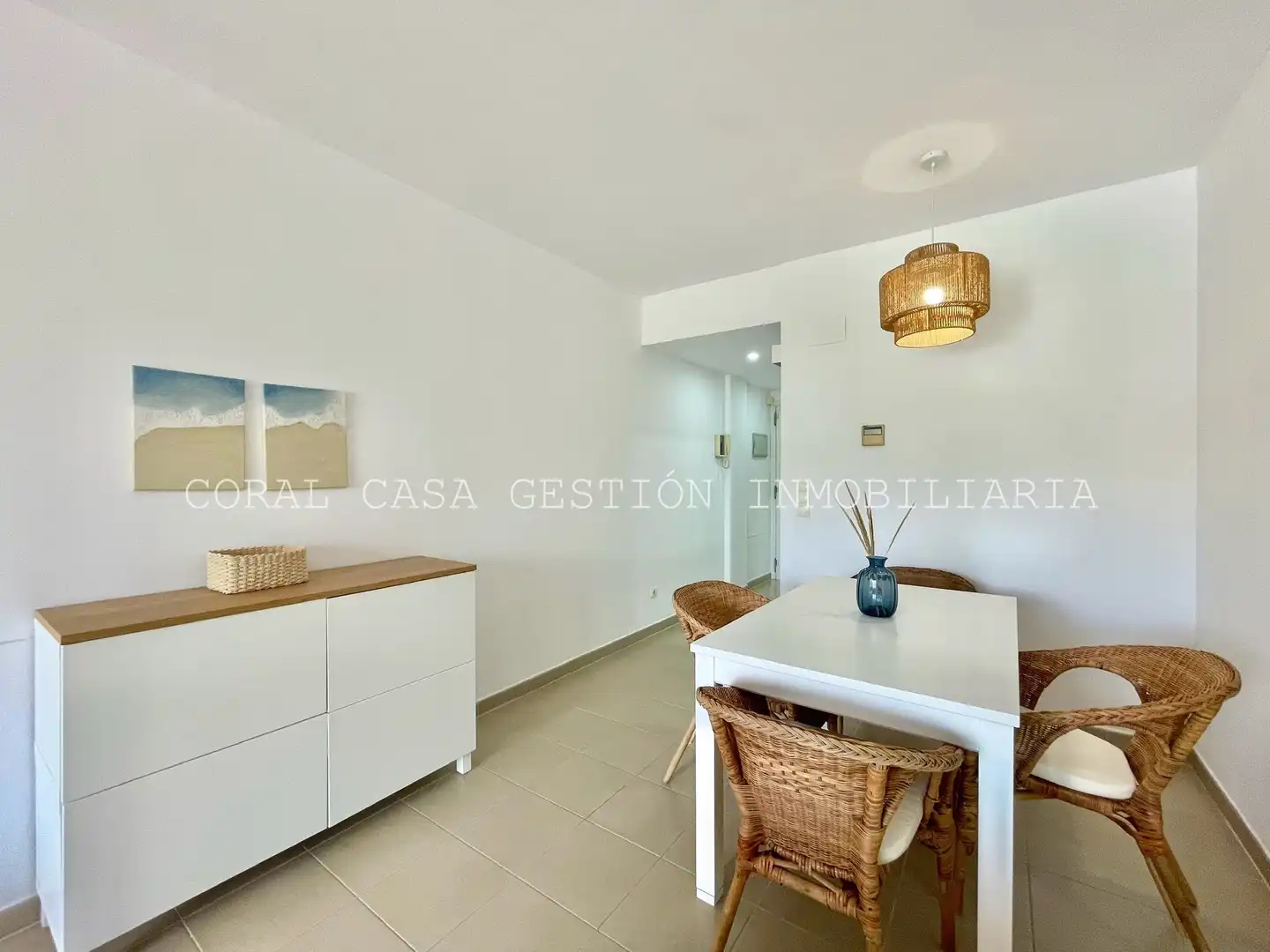Apartamento de alquiler en V-01, Almenara