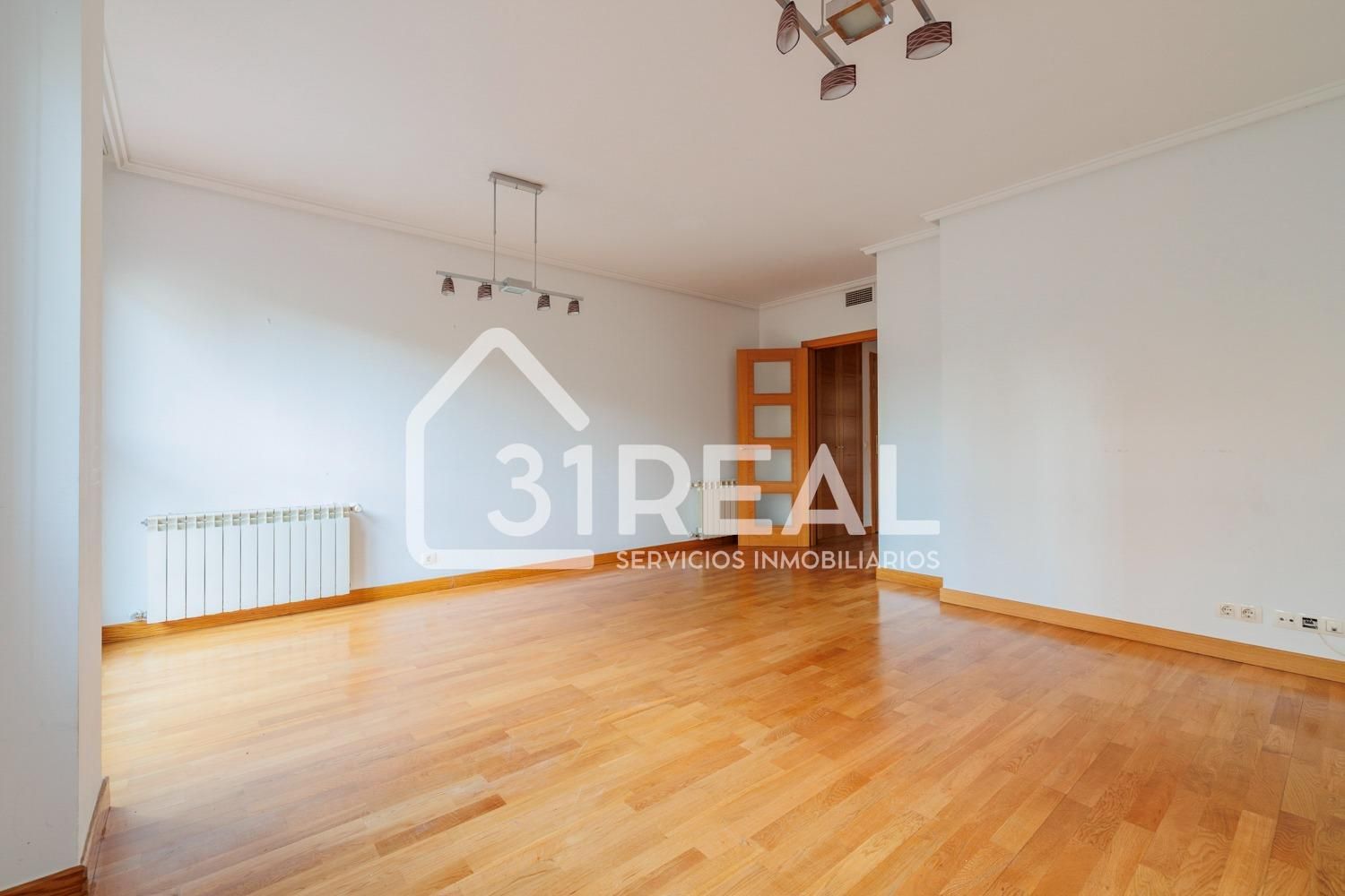 Dormitori de Pis en venda en  Madrid Capital amb Aire condicionat, Calefacció i Terrassa