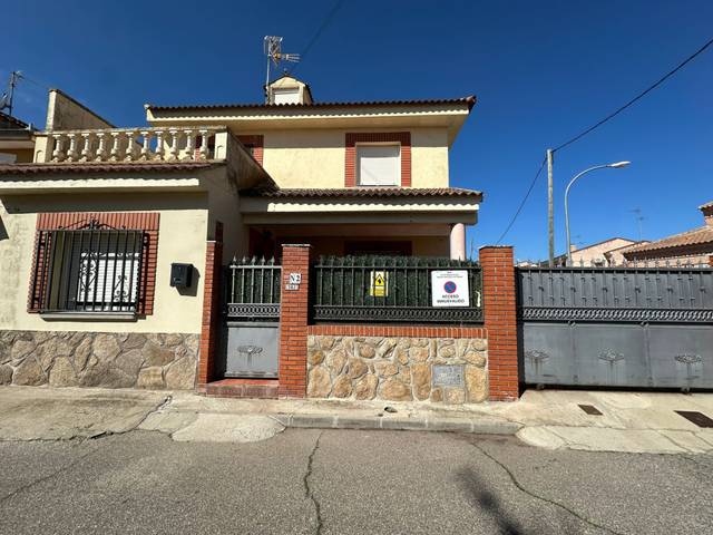 Casa adosada en Alquiler en Ronda del Caño, 38J en Santa Cruz del Retamar pueblo