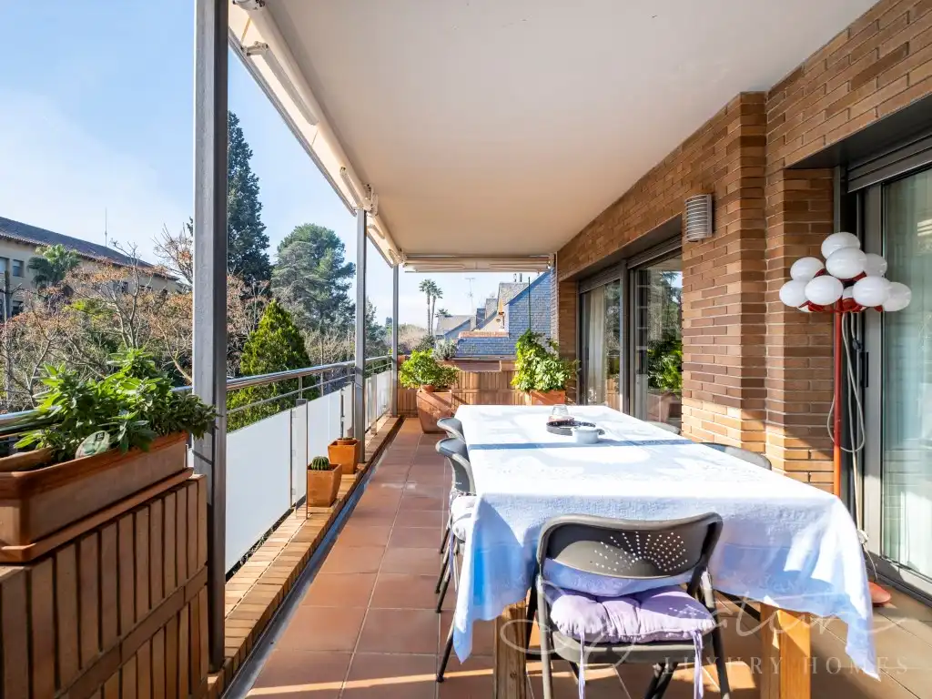 Terrace of Attic for sale in Sant Cugat del Vallès  with Air Conditioner, Terrace and Swimming Pool