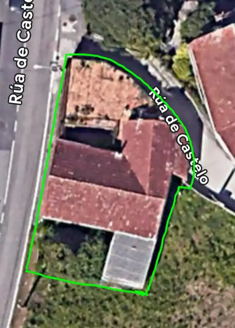 Planta baixa en venda en Poio amb Jardí privat