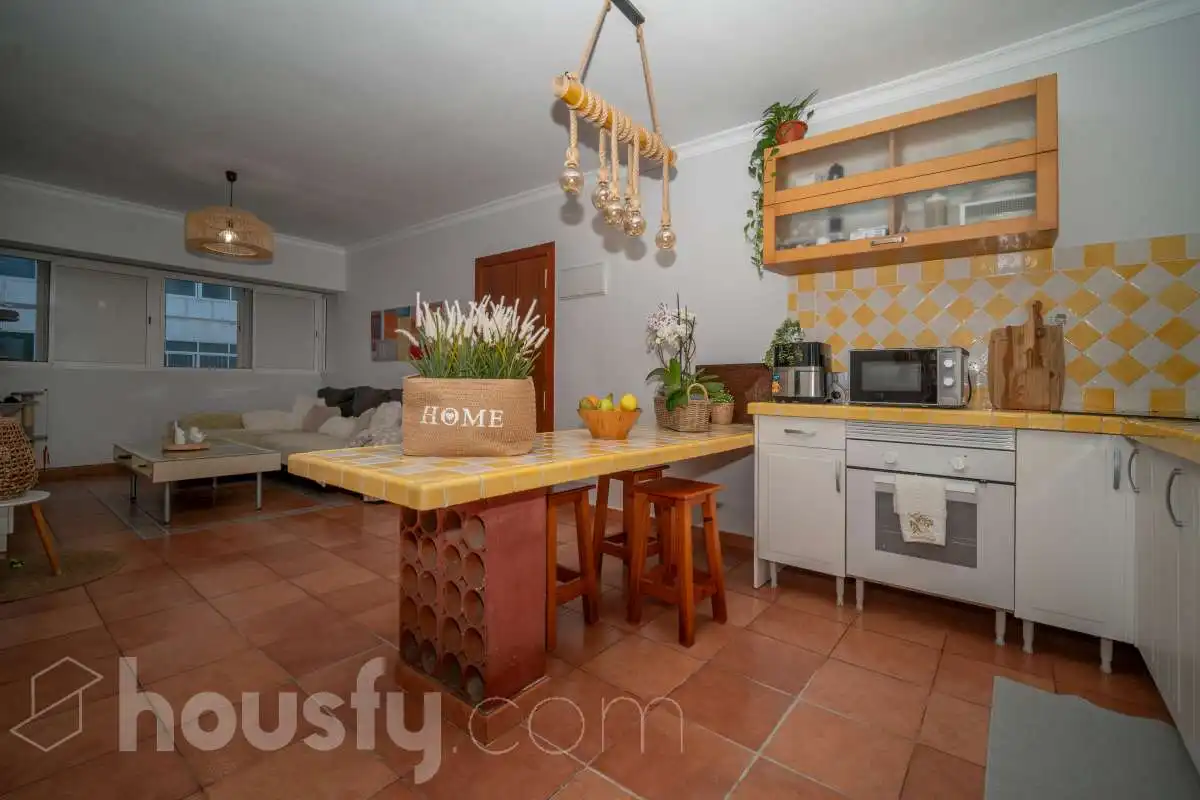 Kitchen of Flat for sale in Las Palmas de Gran Canaria  with Air Conditioner