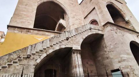 Foto 5 de Garaje de alquiler en Valencia - Pintor Zariñena, El Carme, Valencia Capital