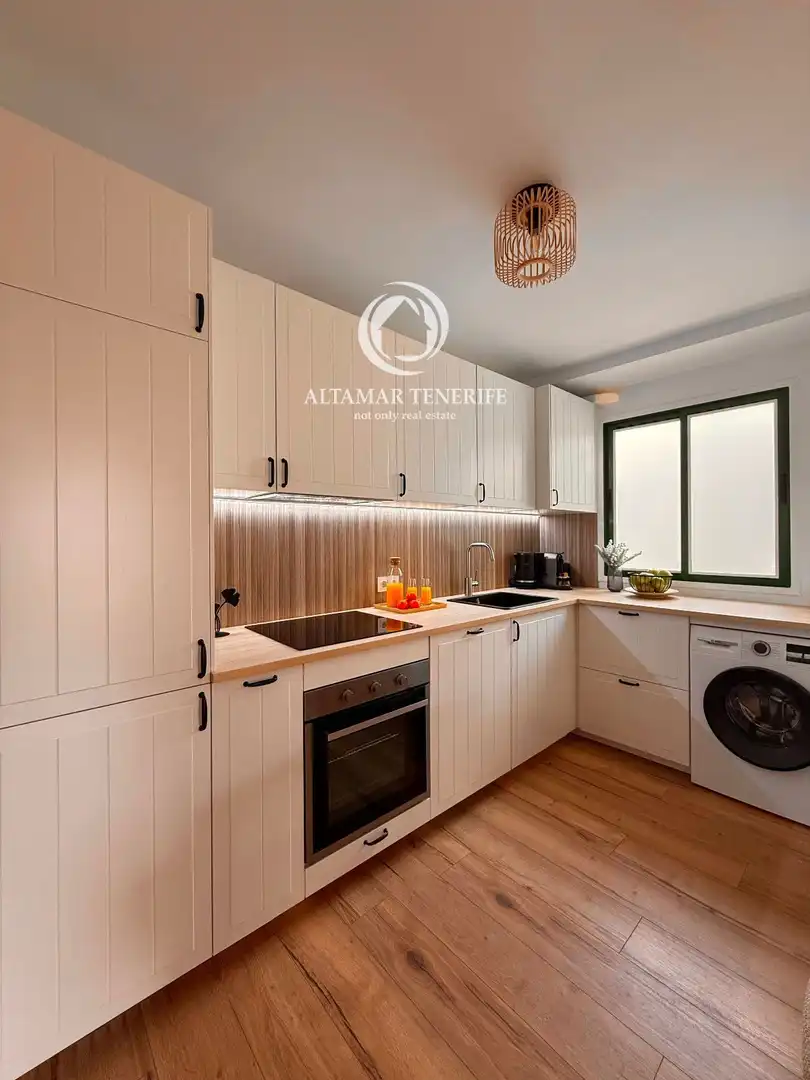 Apartament en venda a de la Constitución, Casco Urbano