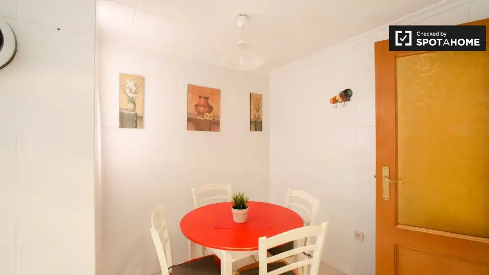 Zimmer in La Constitución - Canaleta