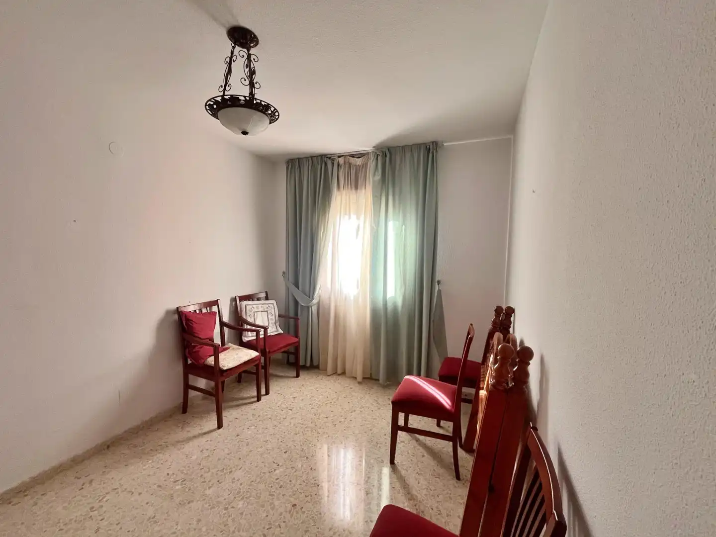 Sala de estar de Piso en venta en Rincón de la Victoria con Aire acondicionado, Terraza y Piscina comunitaria