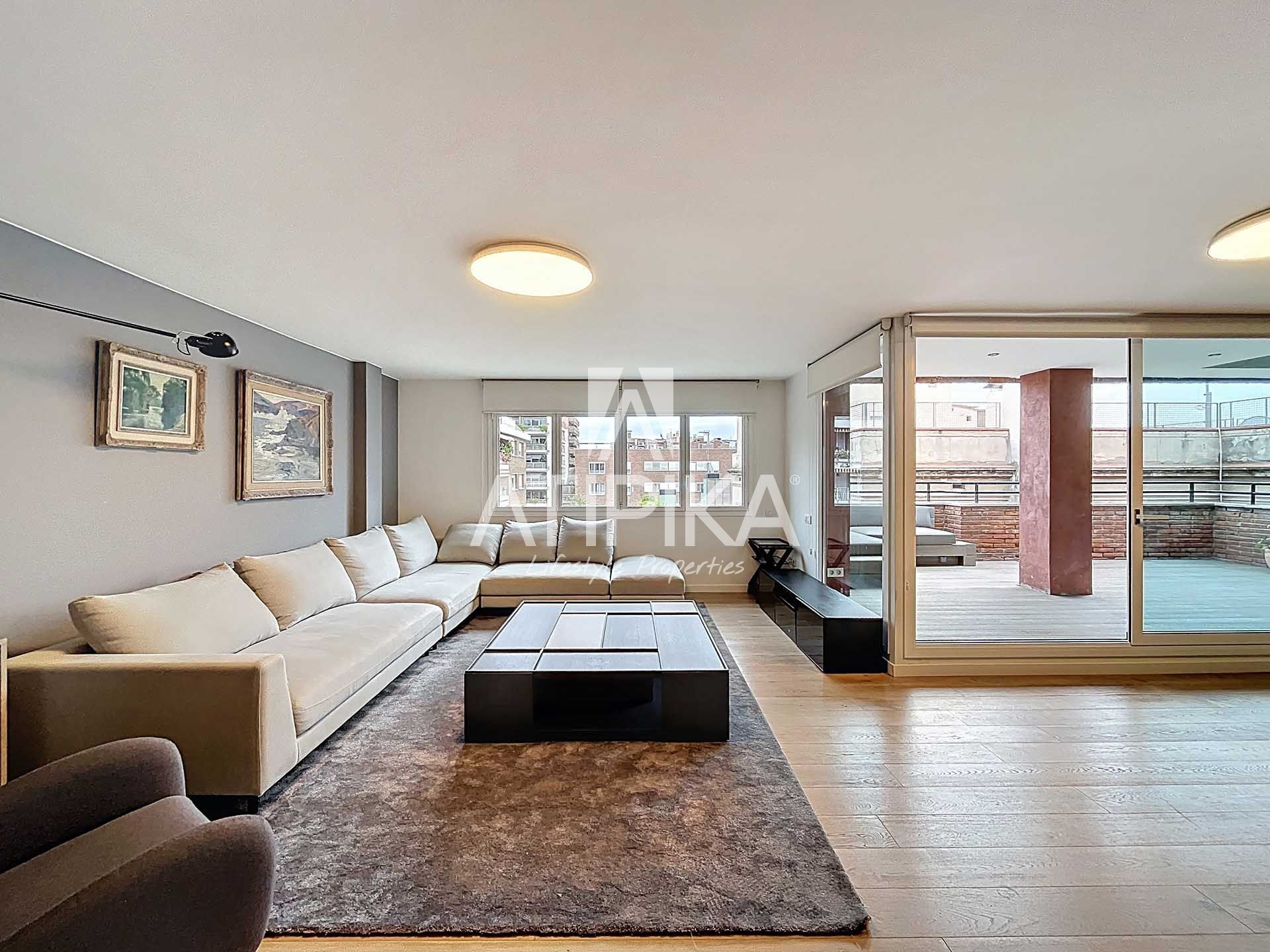 Sala de estar de Ático en venta en  Barcelona Capital con Aire acondicionado, Calefacción y Terraza