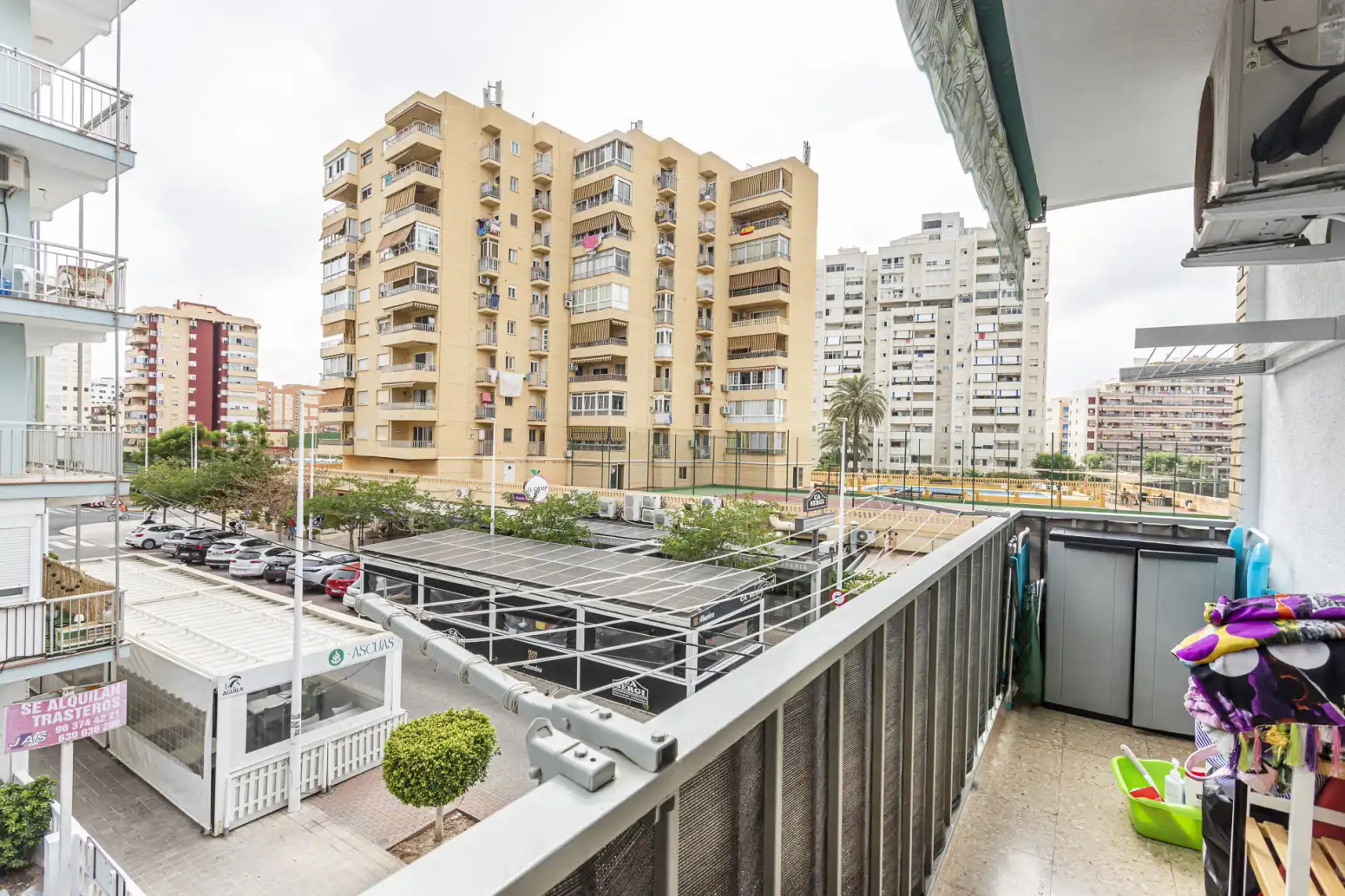 Piso con piscina en venta en CL CARAVEL-LES, imagen 25