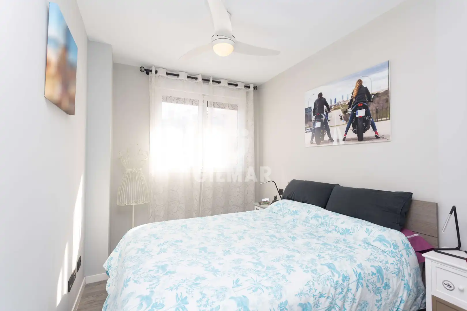 Bedroom of Attic for sale in Madrid  with Heating, Private garden and Storage room