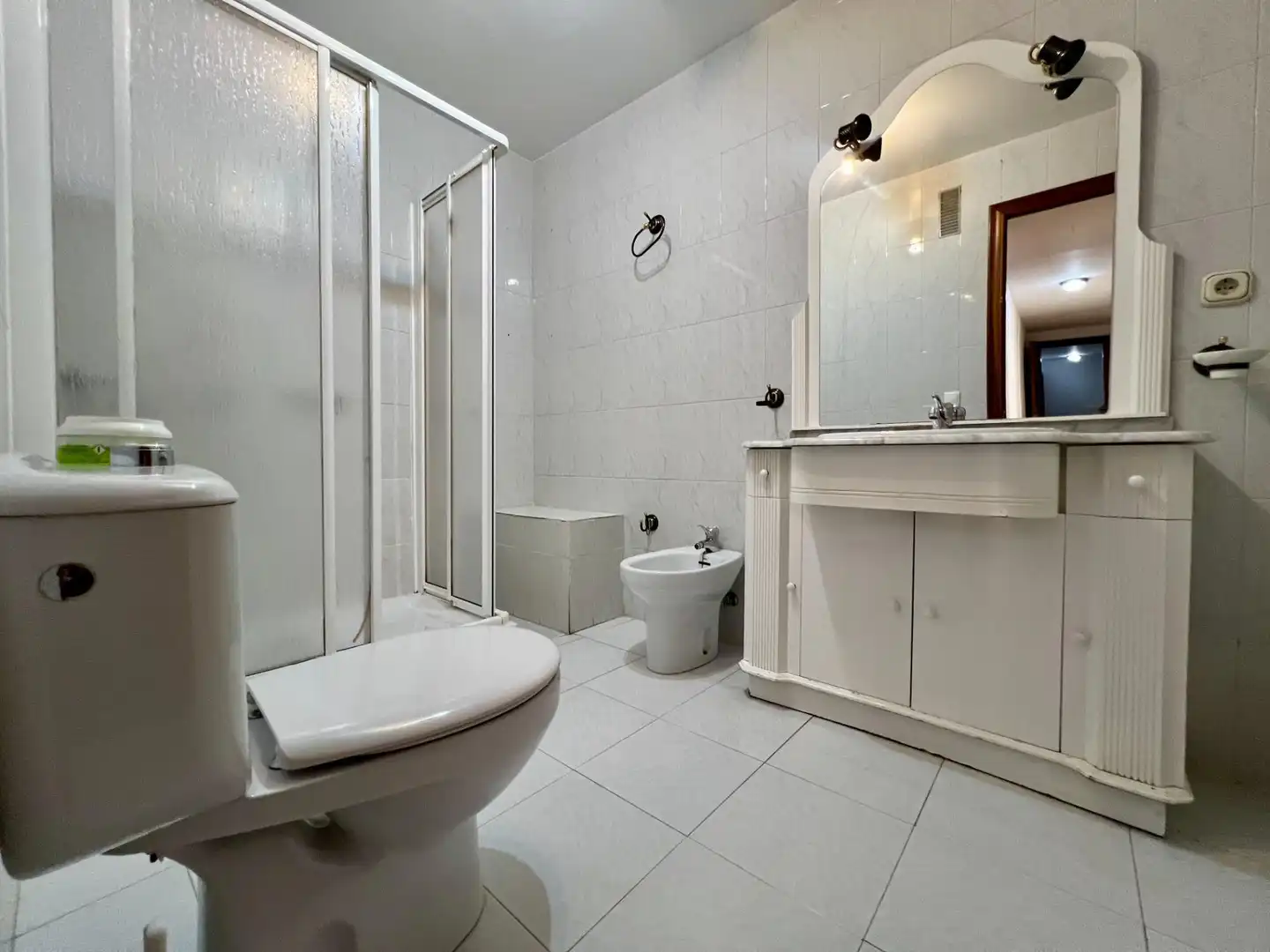 Baño de Piso en venta en Villafranca de Córdoba con Balcón