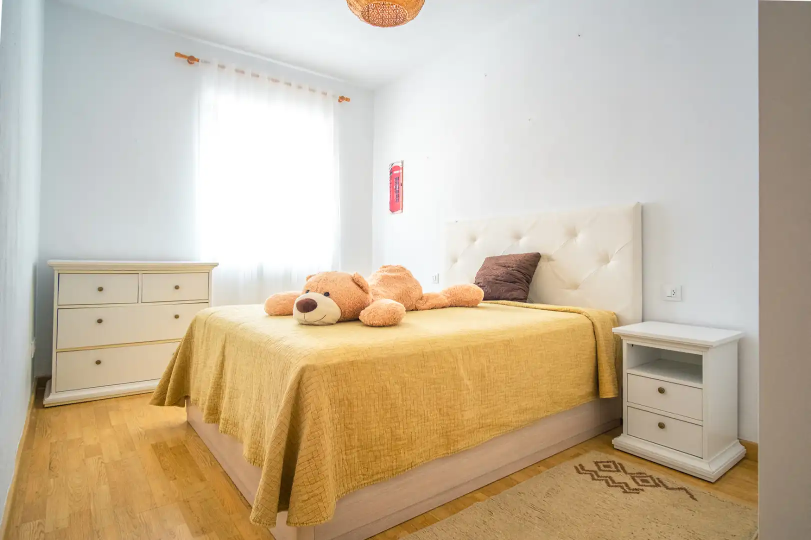 Habitación de Piso en venta en Vigo  con Amueblado, Horno y Lavadora