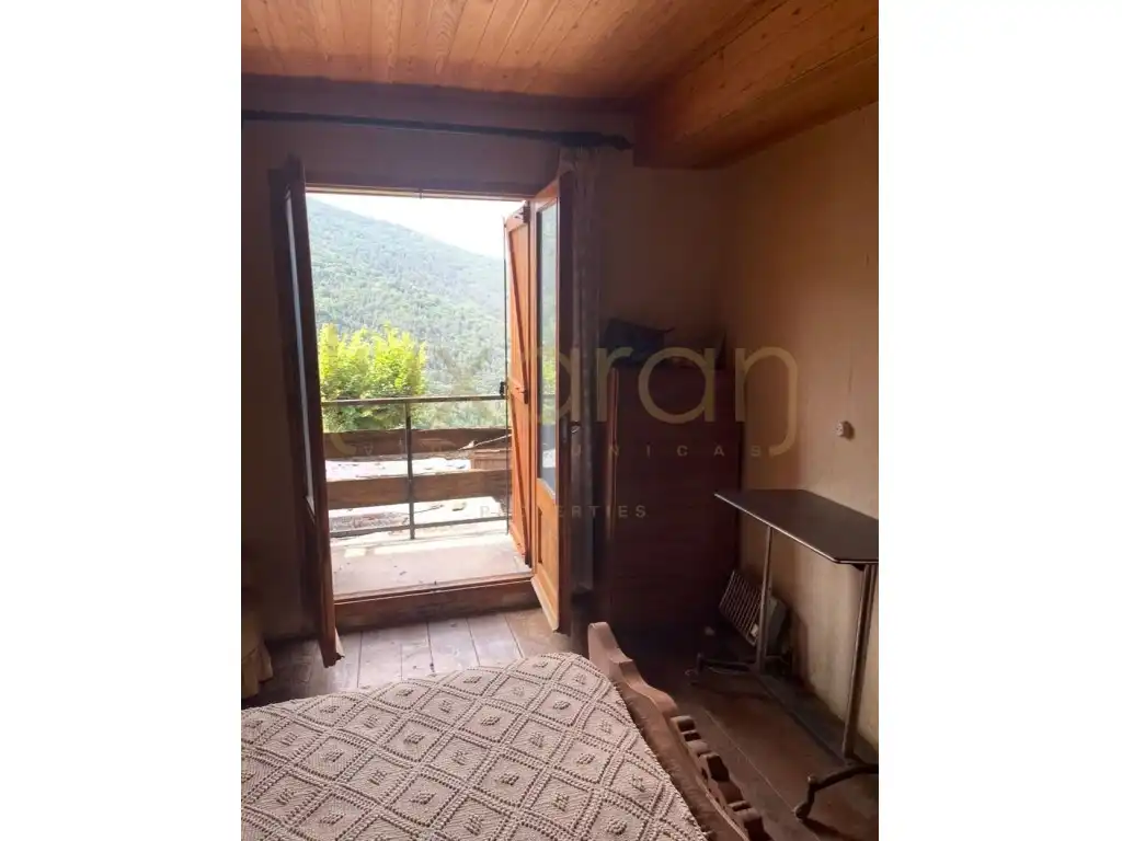 Dormitori de Casa o xalet en venda en Tírvia