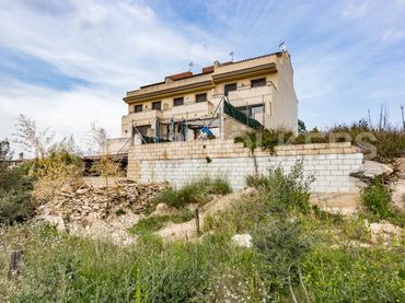 Casa a schiera con giardino in vendita a Castellet i la Gornal