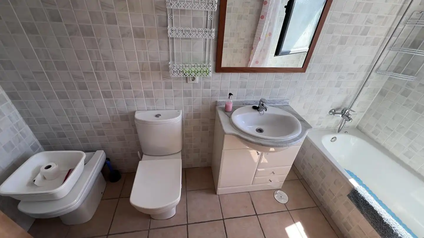 Badezimmer von Wohnung zum Verkauf in Peñíscola / Peníscola mit Heizung, Terrasse und Schwimmbad