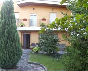 Garden of House or chalet for sale in Leiro  with Air Conditioner, Terrace and Storage room