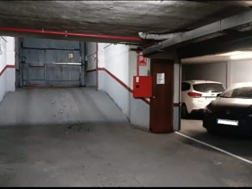 Parking of Garage for rent in Leganés