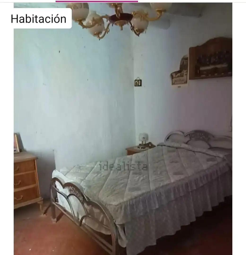 Dormitori de Casa o xalet en venda en Lécera amb Jardí privat, Terrassa i Moblat