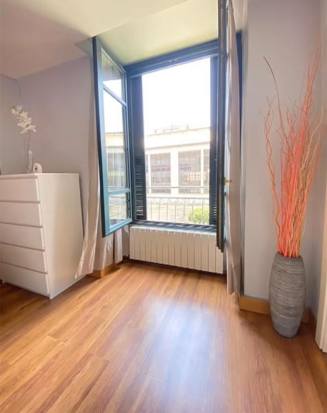 Bedroom of Flat for sale in Bilbao 