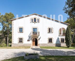 Exterior view of Country house for sale in Sant Pere Sallavinera  with Air Conditioner, Terrace and Swimming Pool