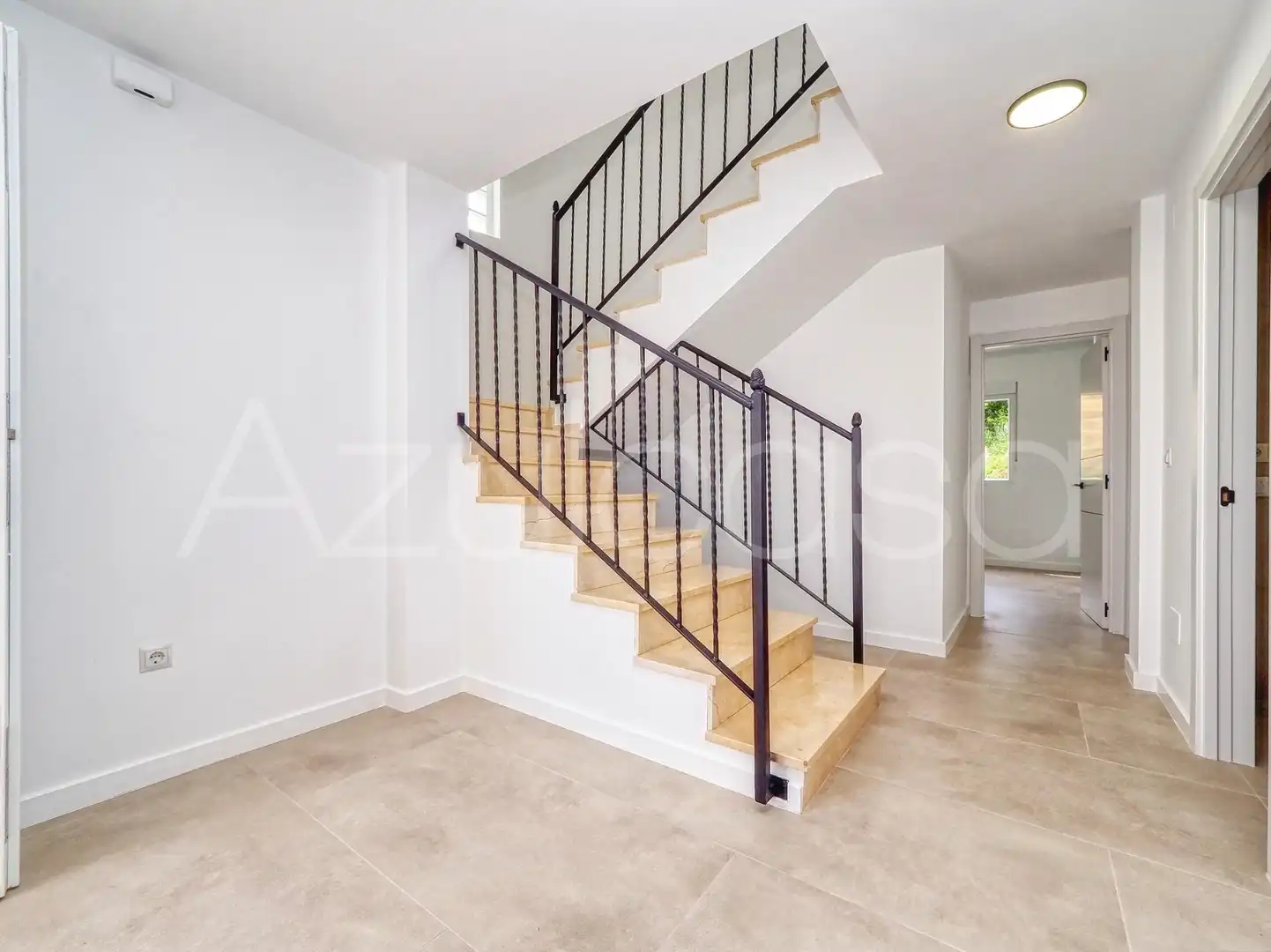 Detached homes for sale in El Campello  with Air Conditioner, Terrace and Alarm