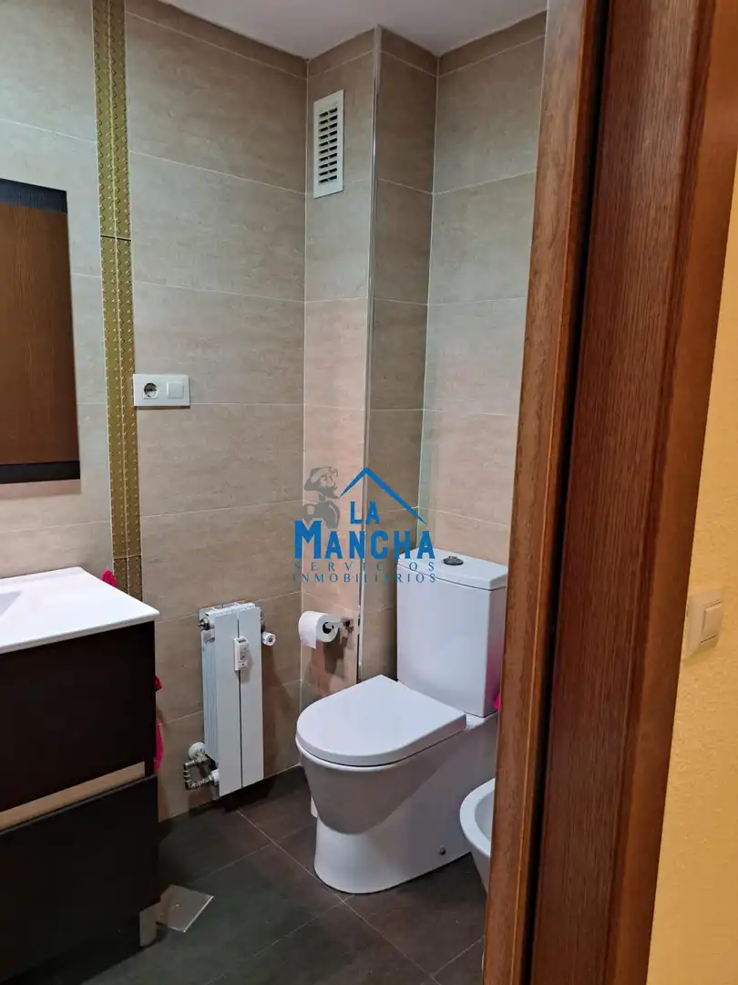 Bany de Pis en venda en Albacete amb Balcó