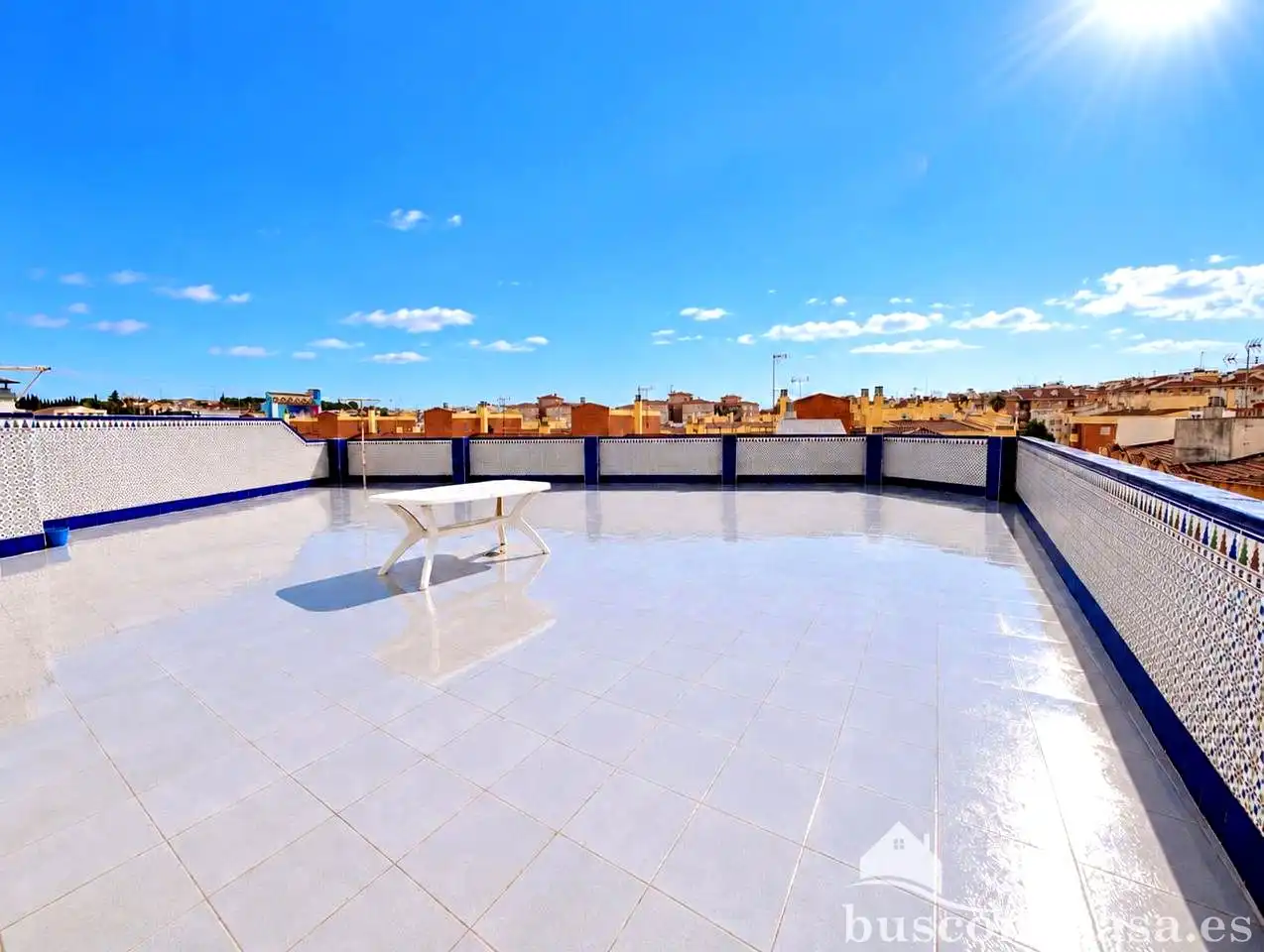 Appartement avec terrasse à vendre à Calle Alfonso X el Sabio