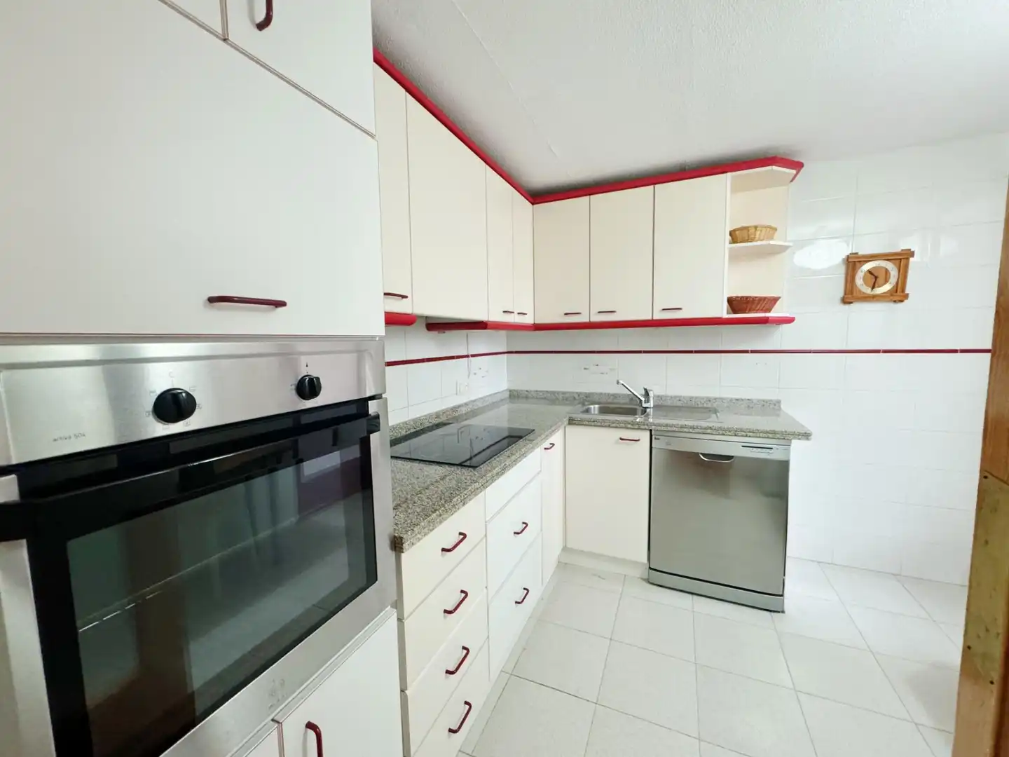 Kitchen of Apartments for rent in El Campello  with Air Conditioner, Private garden and Terrace