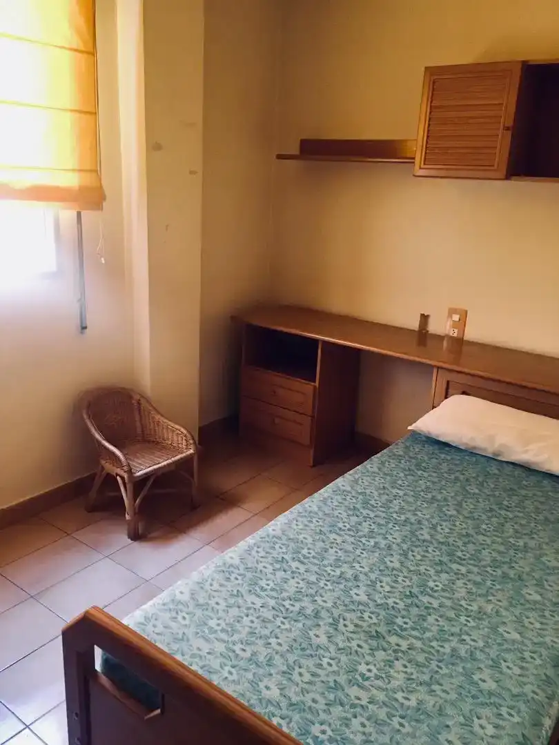 Schlafzimmer von Wohnung zur Miete in Alcoy / Alcoi mit Balkon