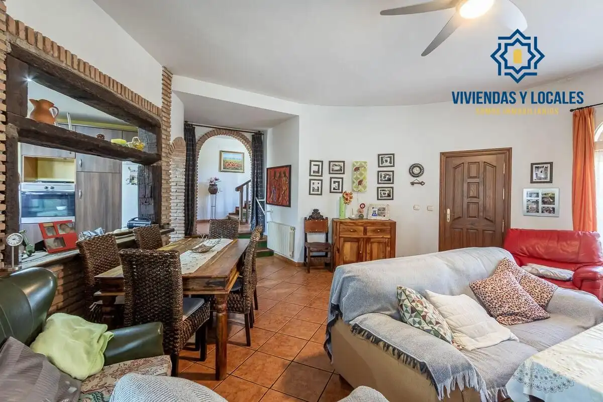 Villa avec piscine à vendre à Residencial Triana - Barrio Alto, imagen 9