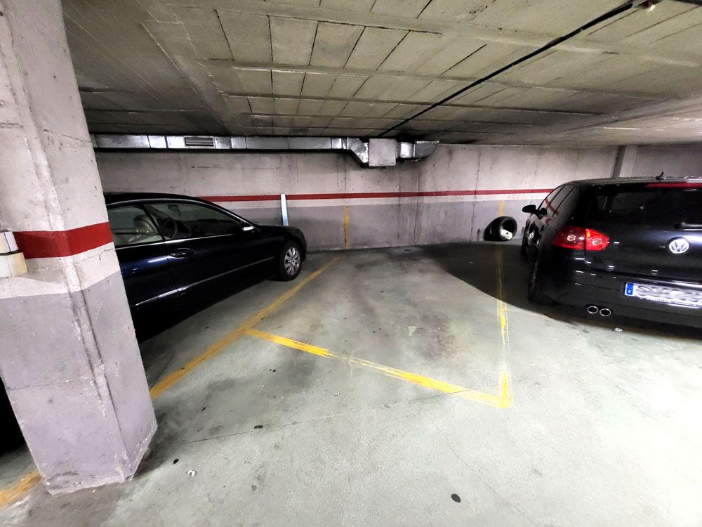 Parking of Garage to rent in Vigo 