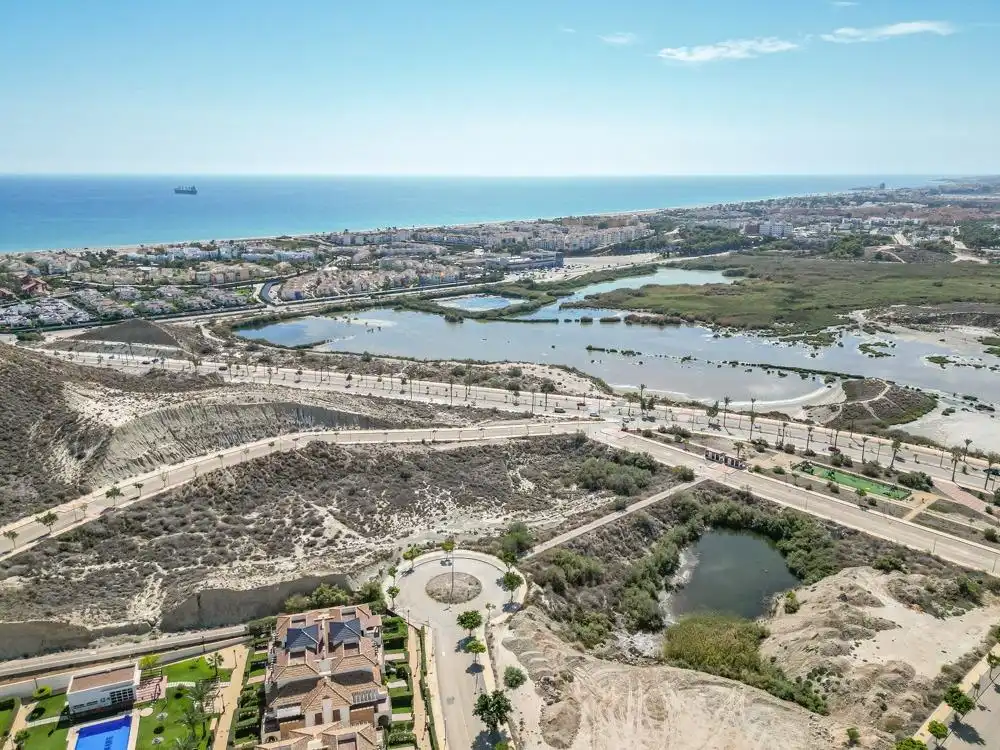Vivienda con piscina en venta en Calle ALBARDIN, imagen 41