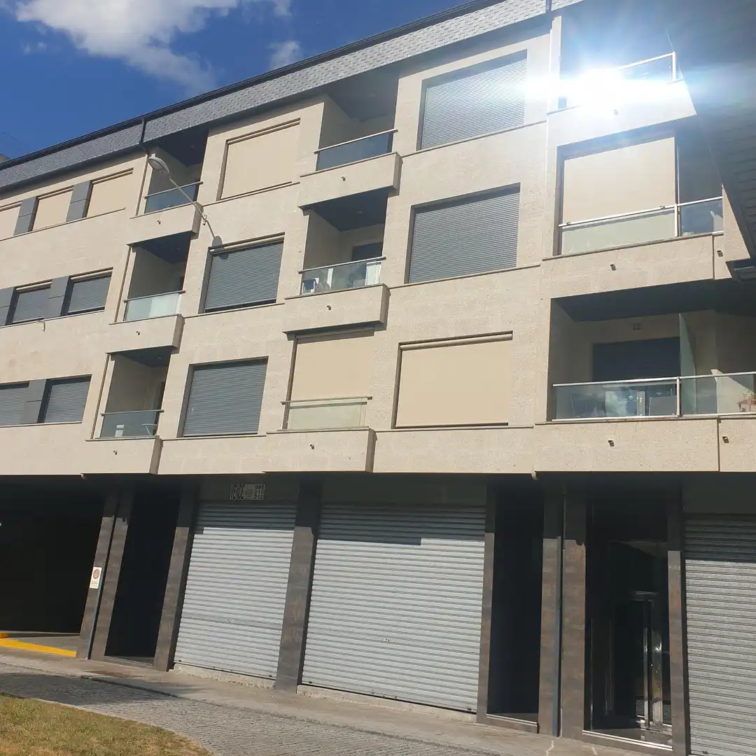 Aparcament en venda a Rúa Avilés de Taramancos