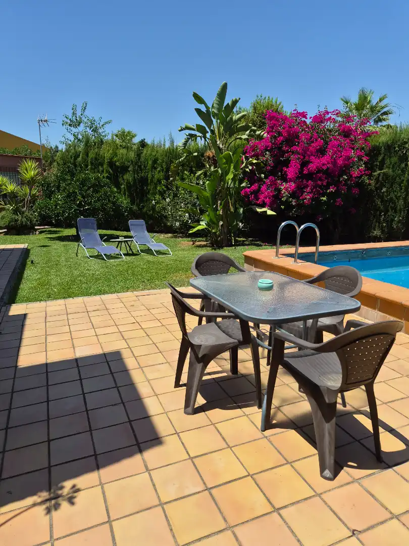 Terrace of Houses for share in Alcalá de Guadaira  with Air Conditioner, Heating and Swimming Pool