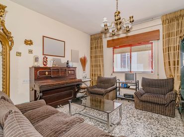 Piso con balcón en venta en Calle San Miguel Alta