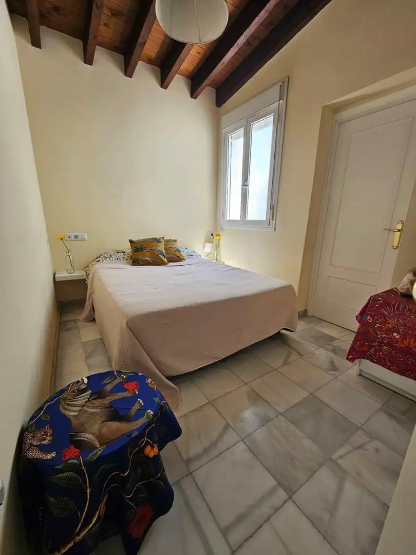 Habitación de Ático de alquiler en Sevilla con Aire acondicionado, Terraza y Amueblado